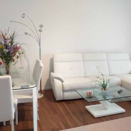 Apartamento Sesto Calende Centro Exterior foto